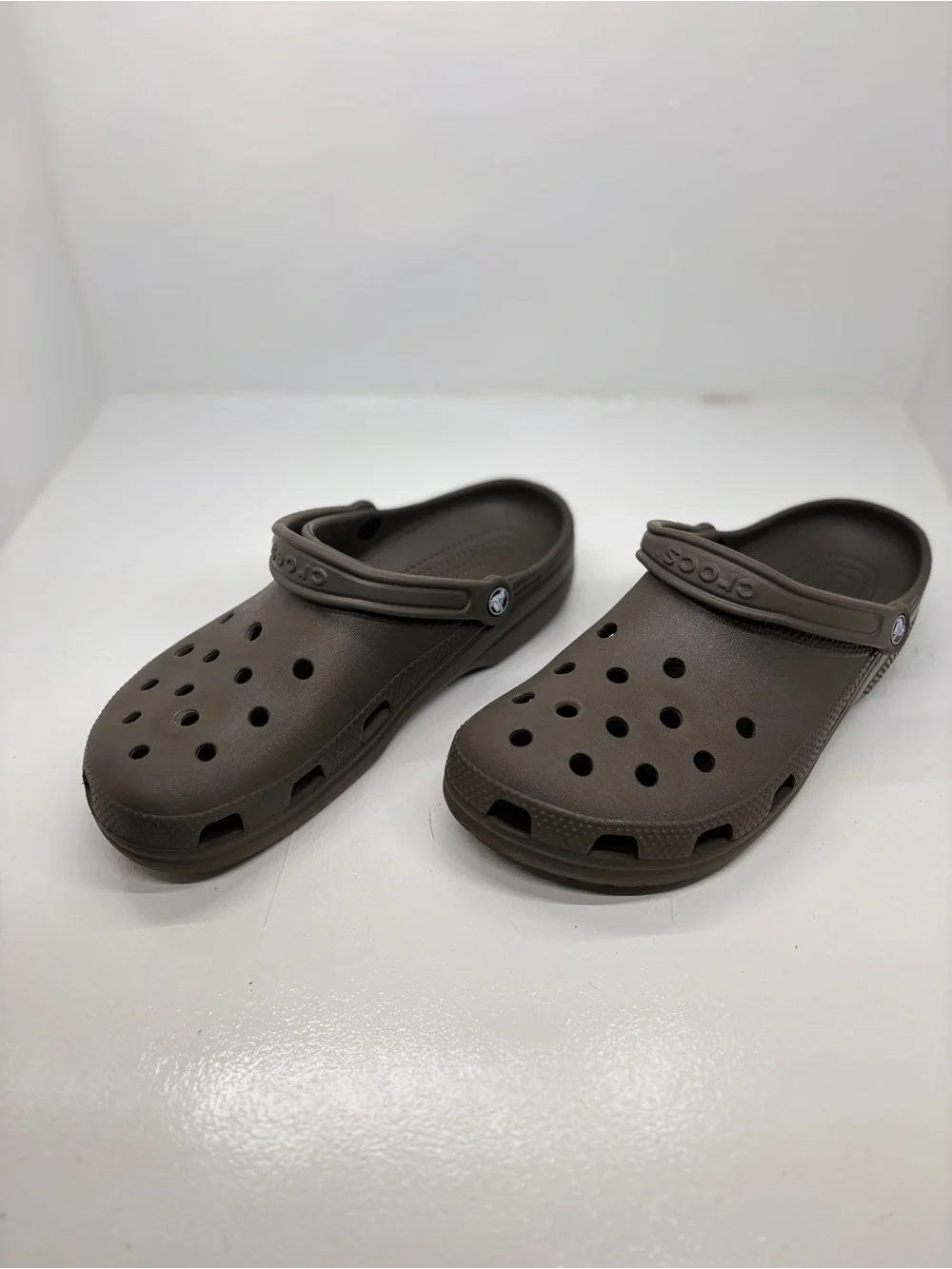 Crocs Classic Clogs Espresso Brown Men’s Size 11 Lightweight Comfort Shoes